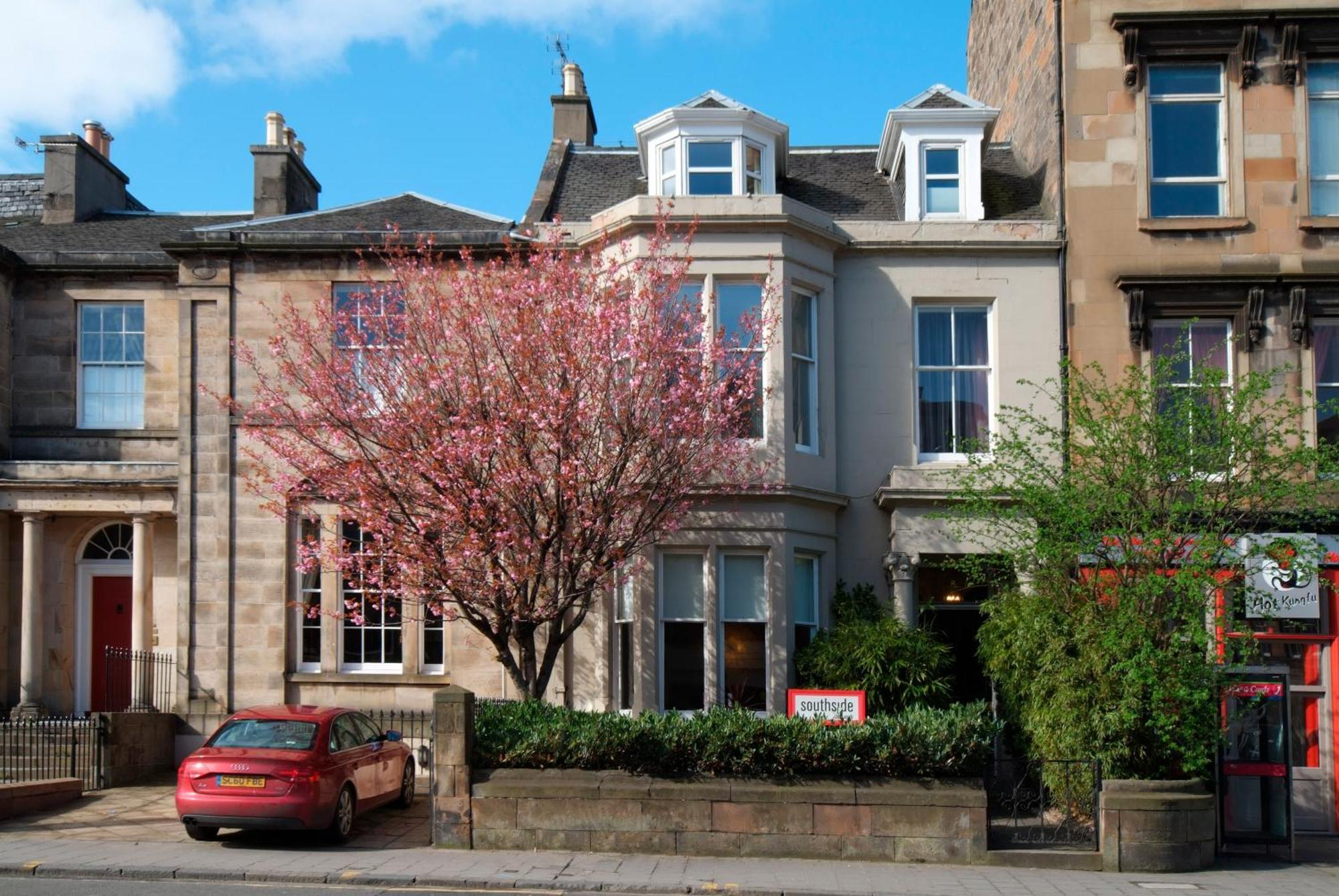 Southside Guest House Edinburg Exteriör bild